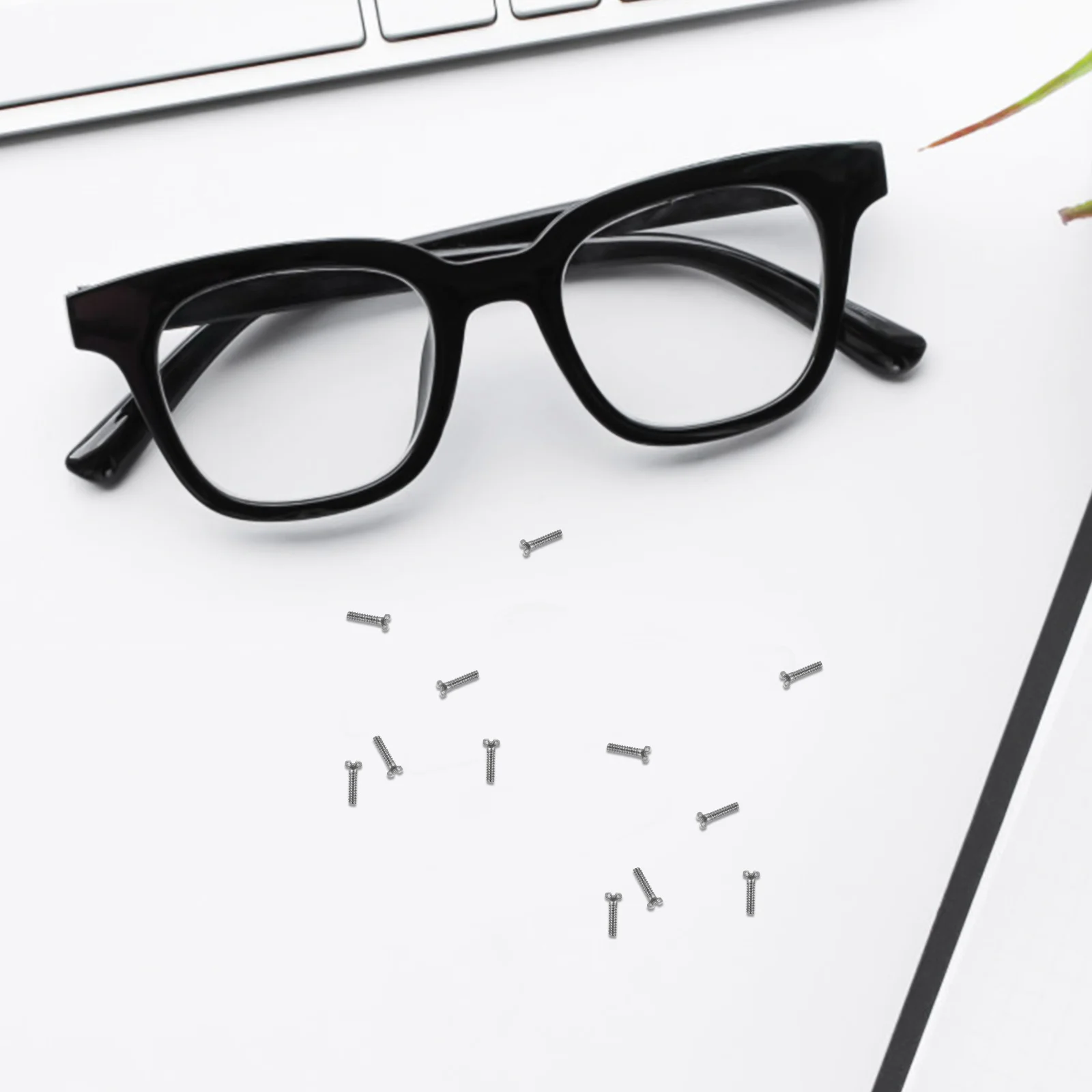 200Pcs Eyeglass Nose Pad Screws 1.0x3.6mm Precision Repair Tool Replacement Parts for Spectacles Sunglasses Extend Lifespan High