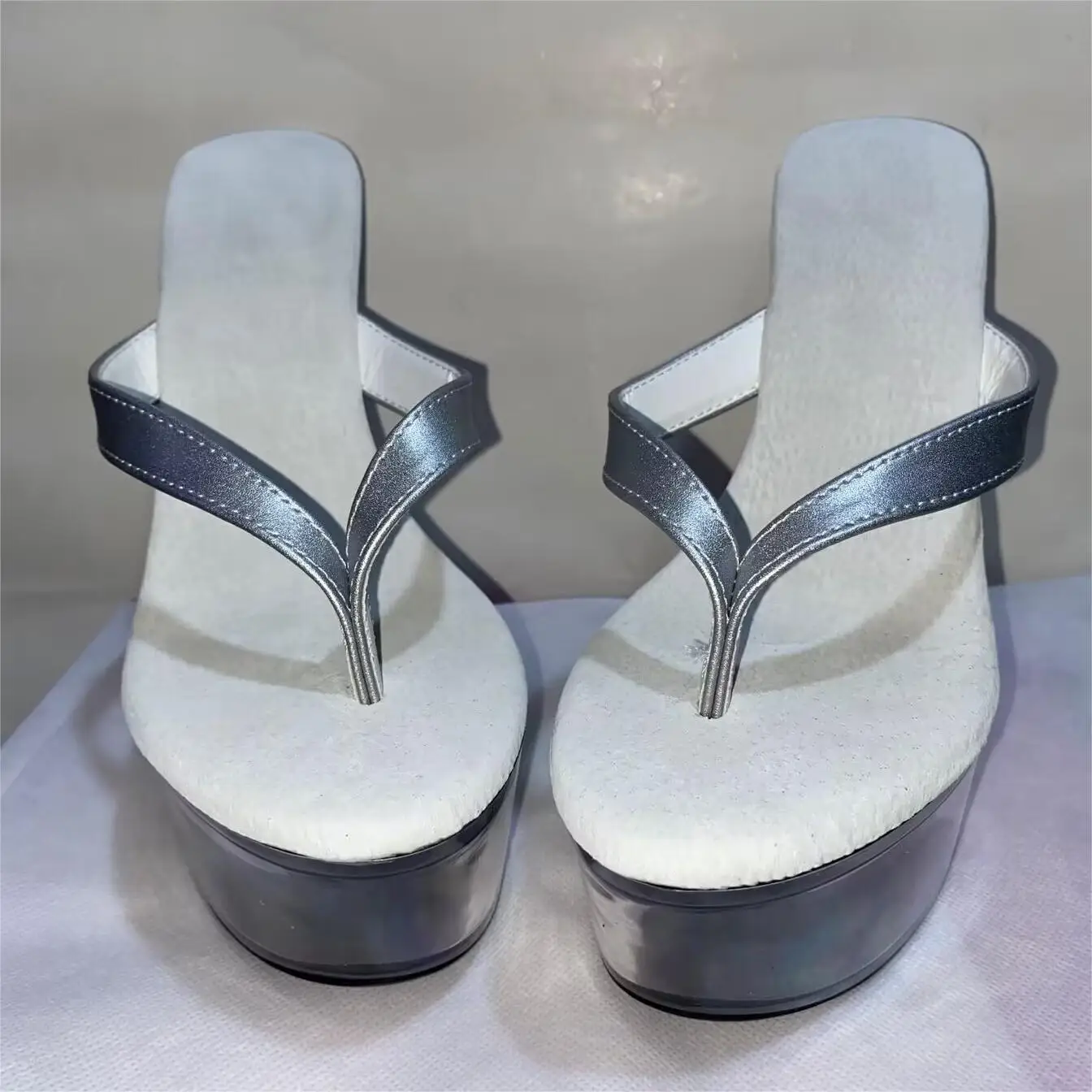 Crystal 15cm high princess slippers, sexy nightclub high heels are transparent 6 inches dance shoes