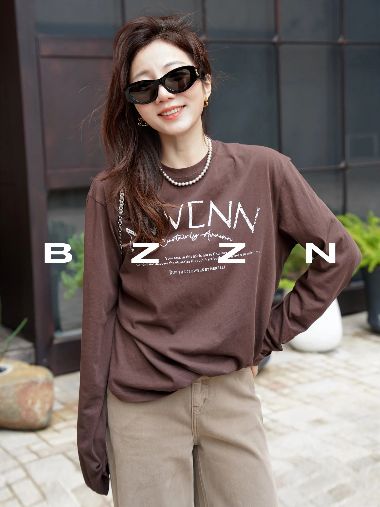 

BZZN Airy Cotton Blend Long Sve T-irt with Letter Print round Ne Loose Fit hine Waable Casual Sle for Women