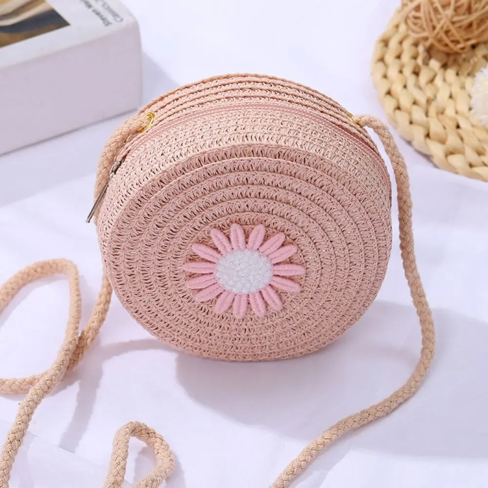 Runde Strohs ack Frauen gewebte Cross body Strand tasche für Damen niedlichen Rattan handgemachte gestrickte Umhängetasche Süßigkeiten Farbe kleine