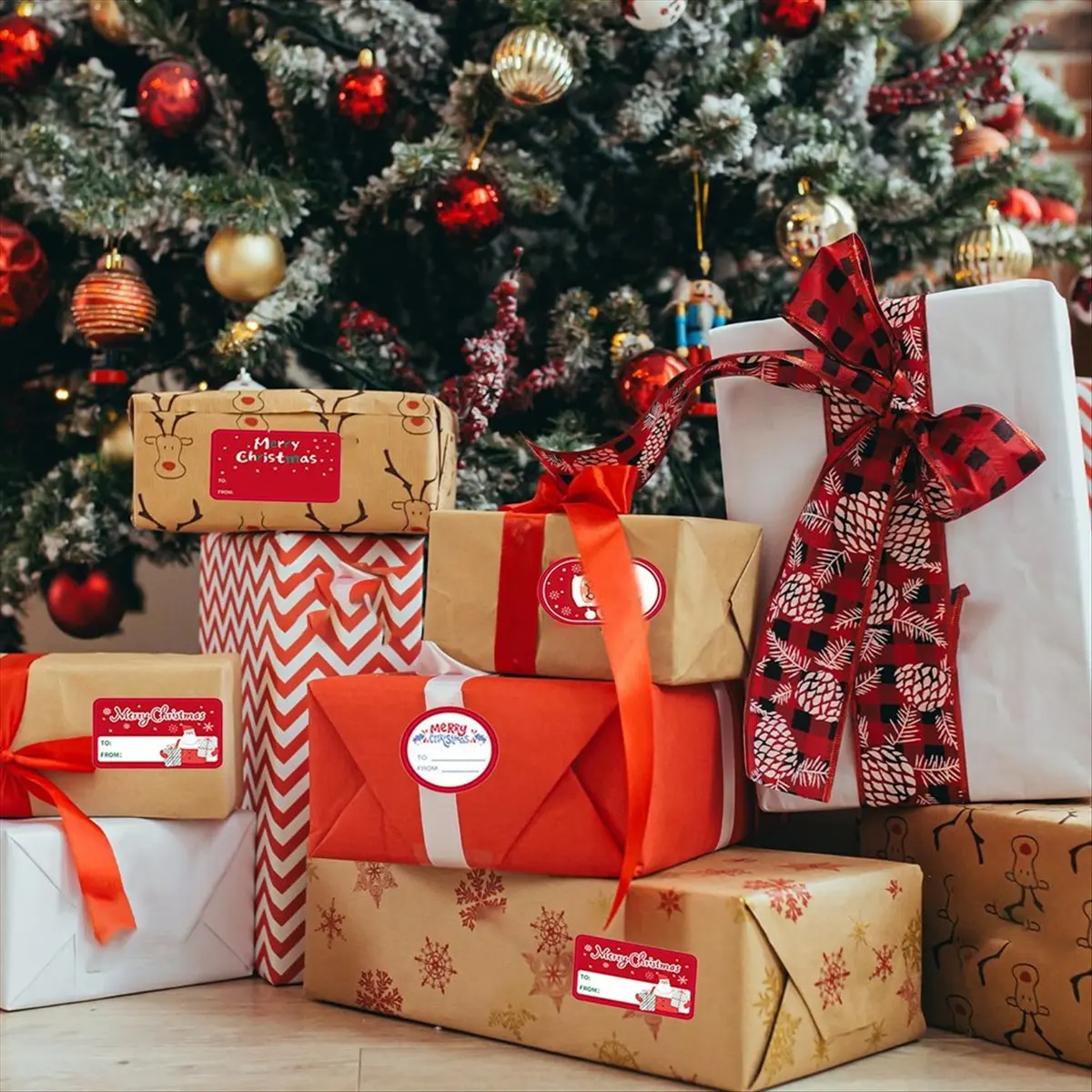 【Today-Only!】Christmas-Gift Labels Gift Stickers, Christmas-Gift Name Tags for Christmas-Gift Decorations, 10 Sheets Total