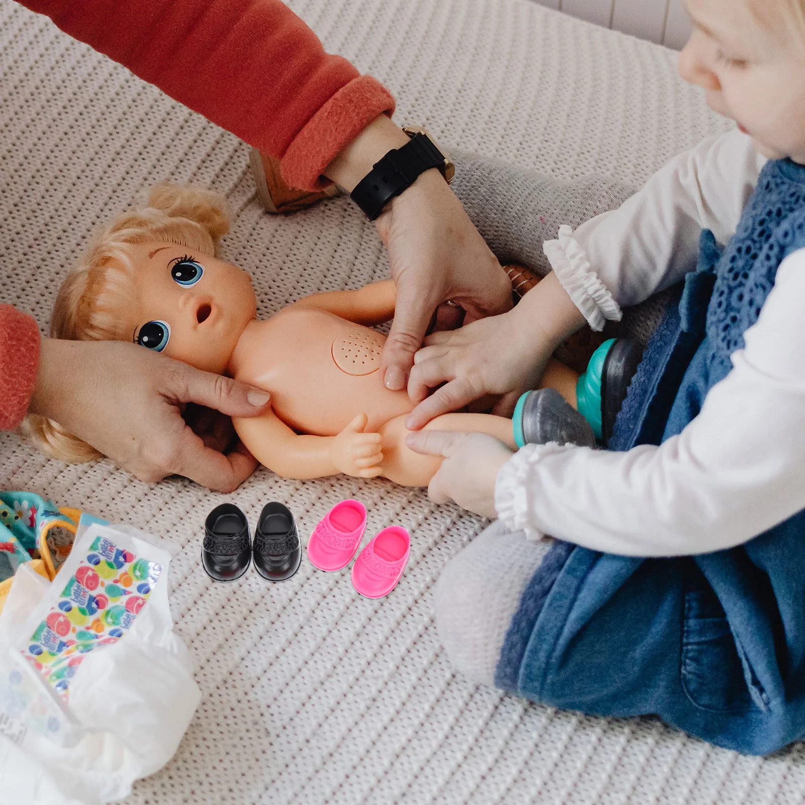 4 pares de juguetes para niñas, zapatos planos para bebés, Mini adornos para niños, accesorios en miniatura, juego de moda, modelos de adorno