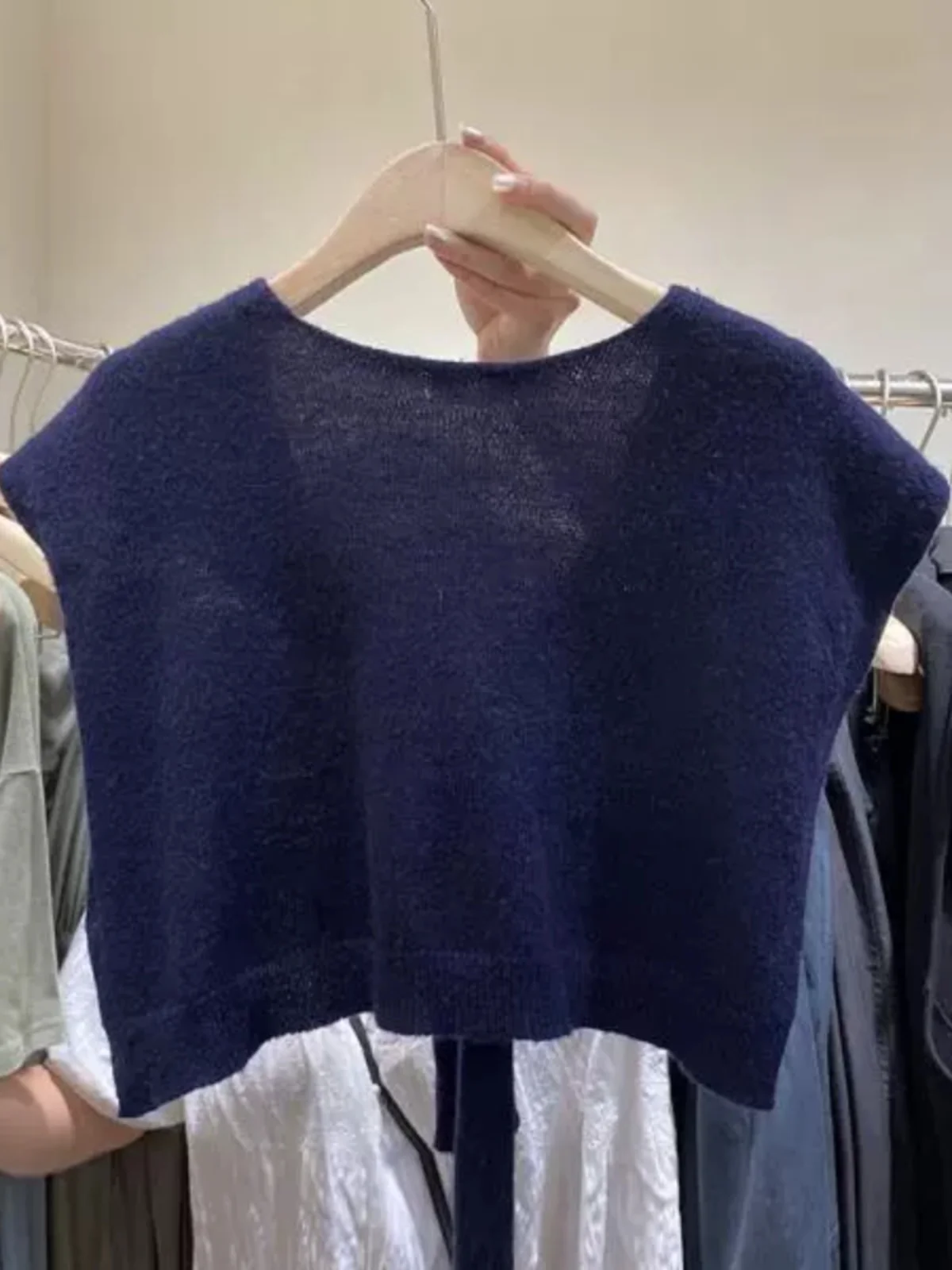 Faionable Pure Color Knitted oulder Wrap Women's Sve Versatile Outerwear Scarf Sli 2025 Spring Season Regular Fit