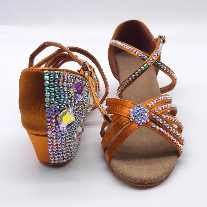 라틴 댄스 성인 어린이 고급 다이아몬드 장식 블랙 풀 삼바 차 탱고 여성용 전문 댄스 신발