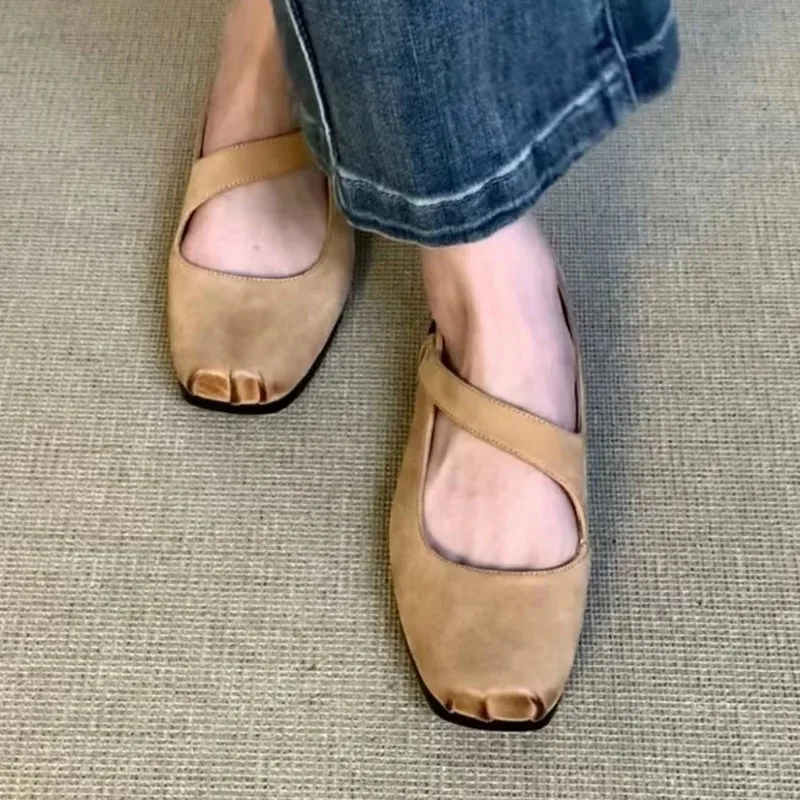 

Туфли женские с закрытым носком, мягкие модельные туфли на плоской подошве, в стиле ретро, модель 2024 F, лето 2024