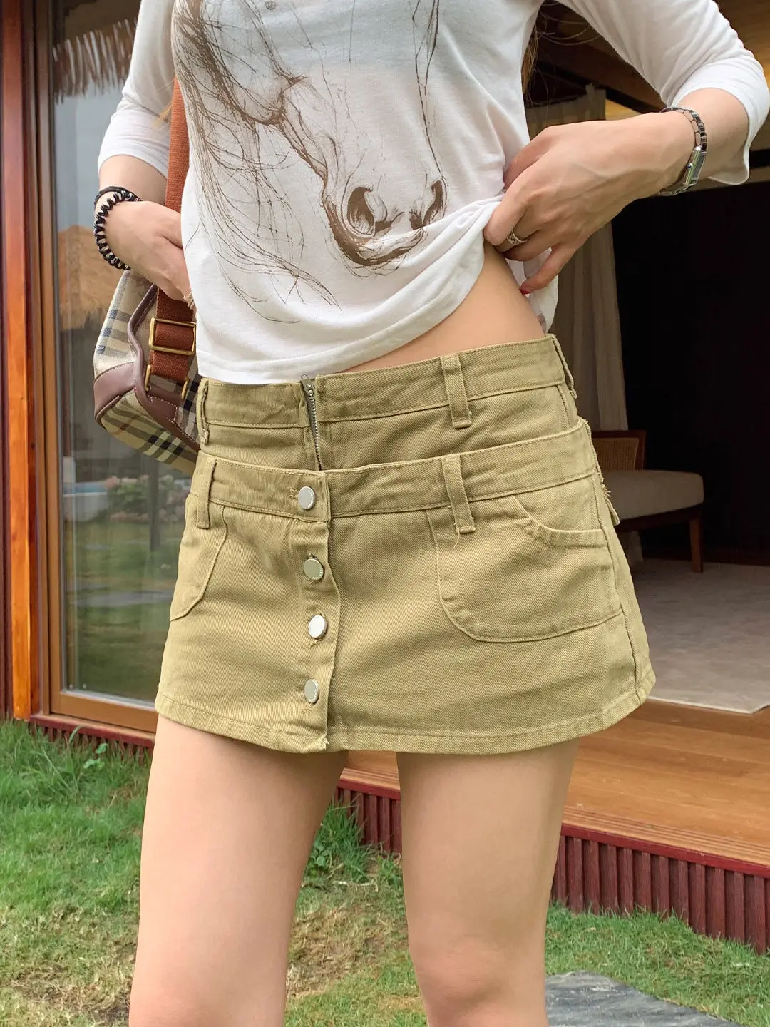 Retro American Khaki High Waist Denim  Skirt Women Summer New Design Versatile Spicy Commuter Half Skirt Button Splice