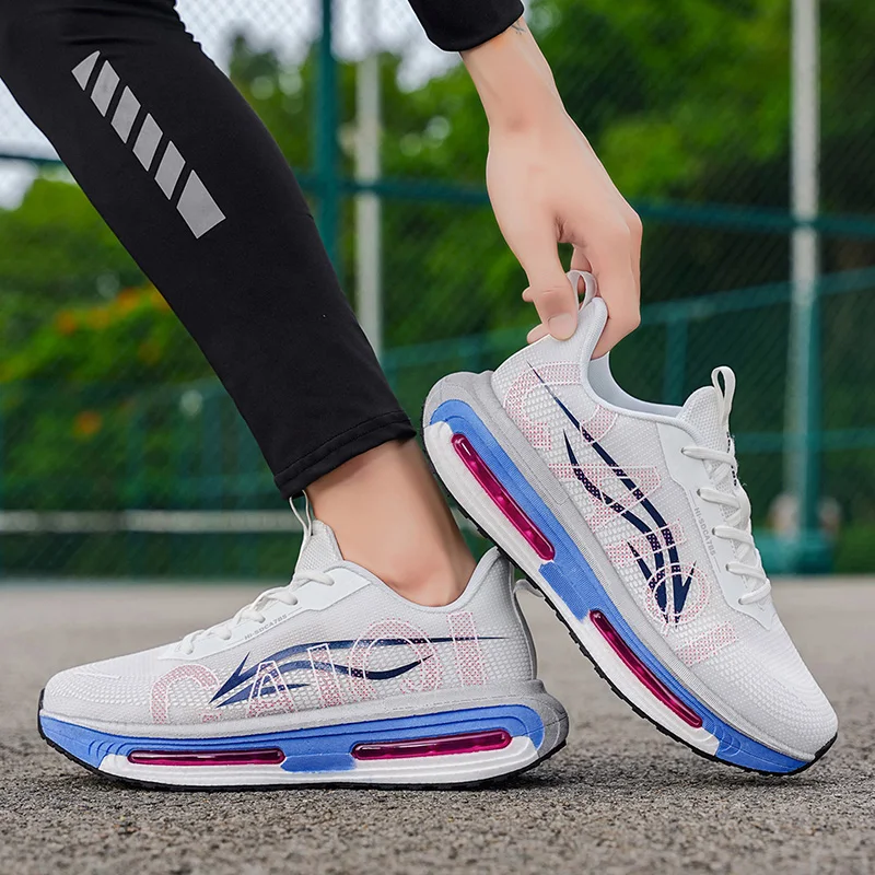 Chaussures de course légères à coussin d'air pour Couple, baskets en maille de course respirantes et absorbant les chocs, à rebond et à plaque de carbone