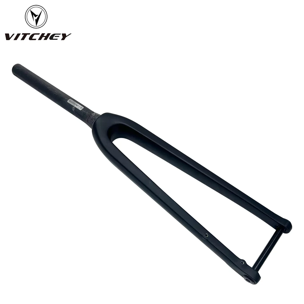 No logoFull carbon bike fork, full internal cable alignment thru-axle rigid bike fork, spinal canal, carbon fibre reinforced.