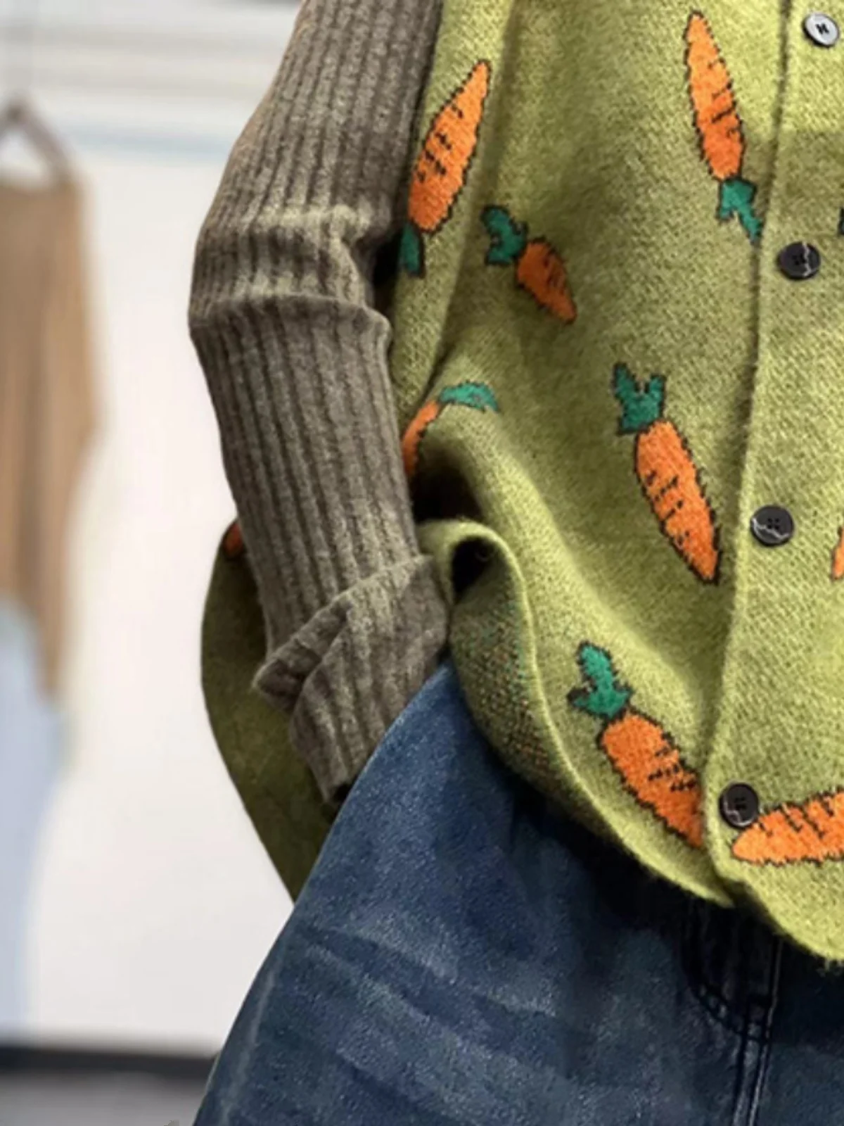 Spring Autumn Knitted Sweater Vest Large Size Women's round Neck Sleeveless Versatile Open Cardigan Vest Carrot Print Origina...