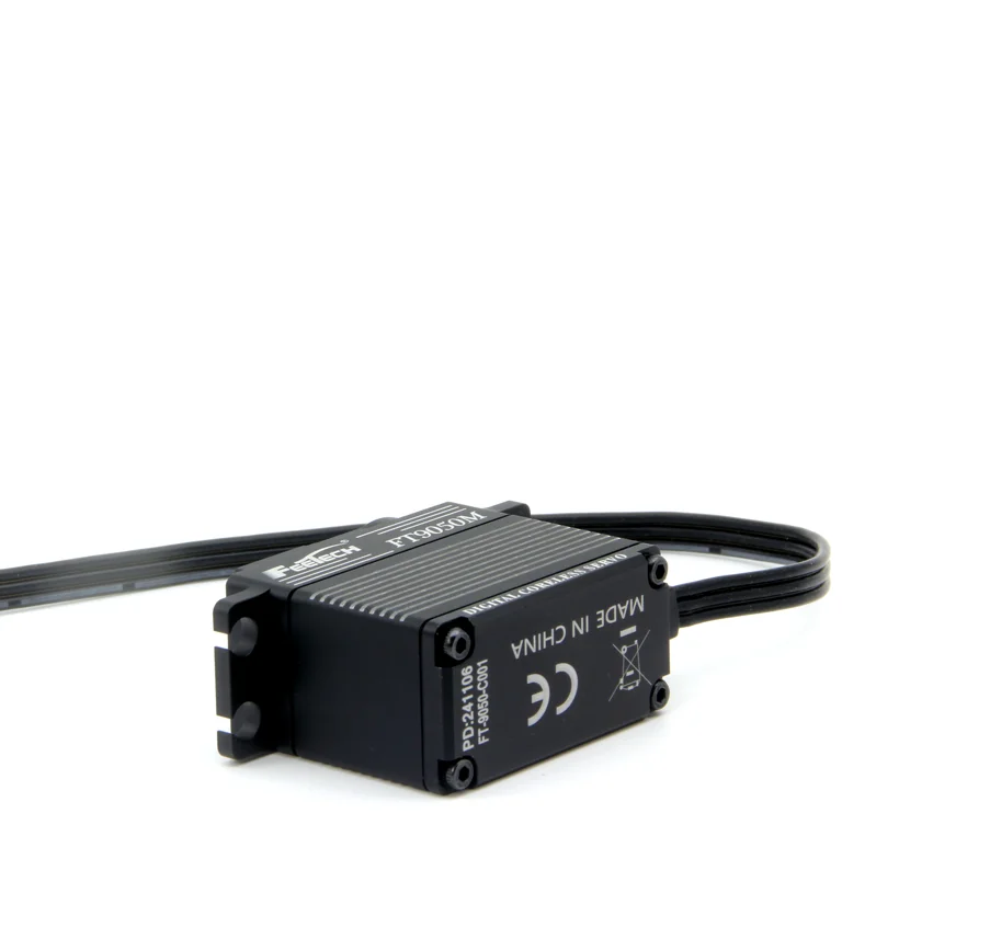 RC Coreless Motor 50KG 0,078sec 7,4V FT9050BL Coreless Hochspannungs-Digital-IP66 Wasserdichtes Servo für RC Car Programmierbarer Motor