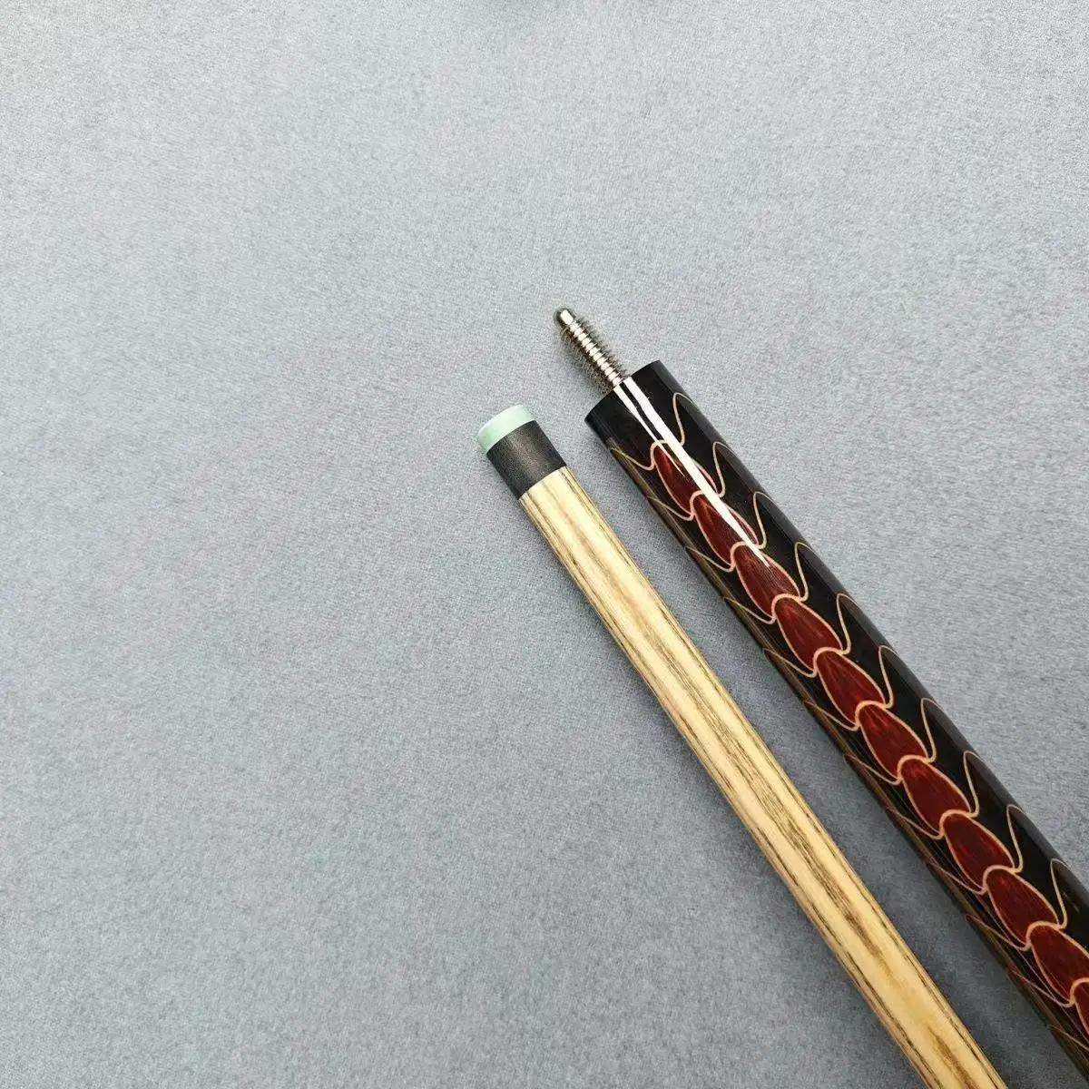 13MMBreak Cue Weight 520g Crafted from Premium North American White Ash Wood 1/2 Split-Joint Specifically Designed 8-Ball 9-Ball