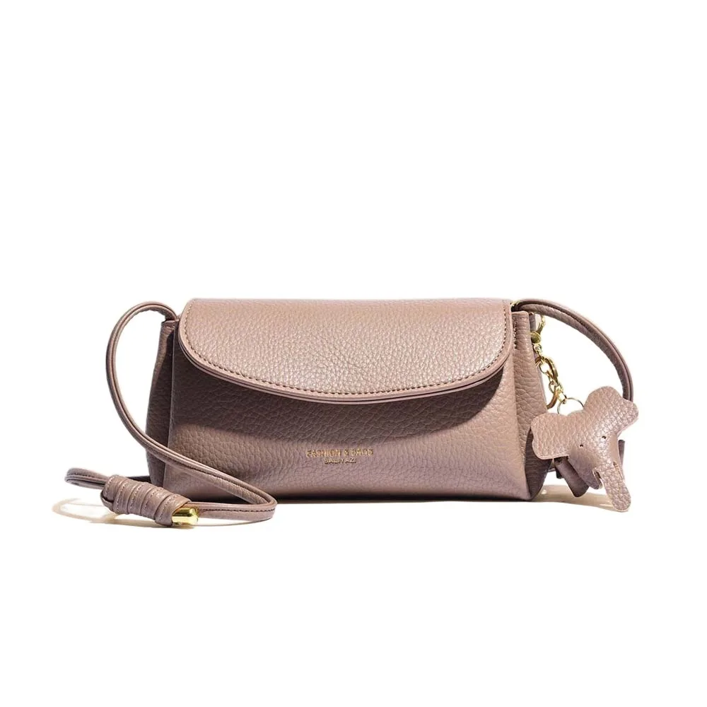 

Элегантная мягкая сумка-подушка из искусственной кожи, легкая женская сумка на плечо с защитой от брызг воды и подвеской в виде слона, магнитная кнопка