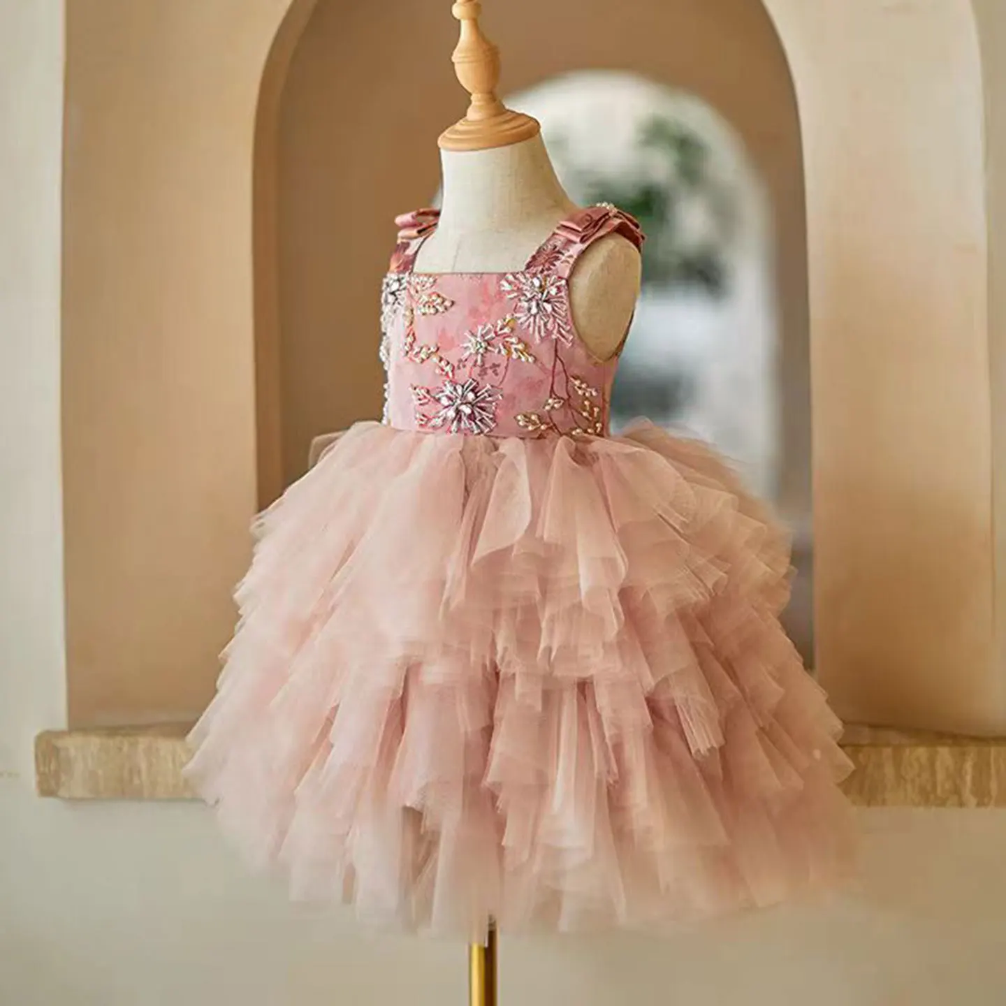 Dreamy Vow Charming Baby Girl Dress Sleeveless Embroidered for Kids 1st Toddler Party Spring Summer Knee Length Ball Gown J722