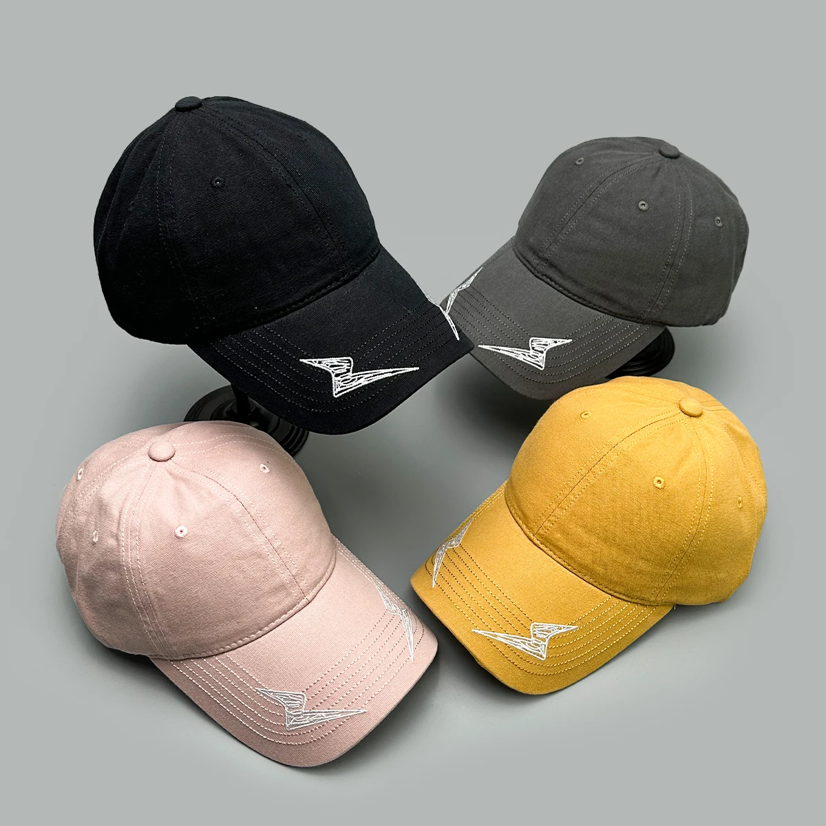 

Personal Lightning Embroidery Simple Baseball Hats New Men Women Sunshade Street Versatile American Style Fashion Peaked Caps