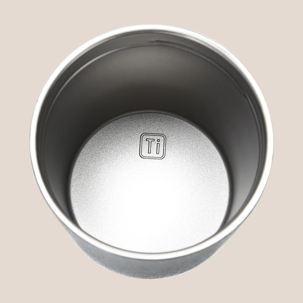 التيتانيوم المغلفة الترمس القهوة الشاي بهلوان الفولاذ المقاوم للصدأ معزول سيارة الحرارية القدح كوب محمول زجاجة ماء Ti قوارير مفرغة