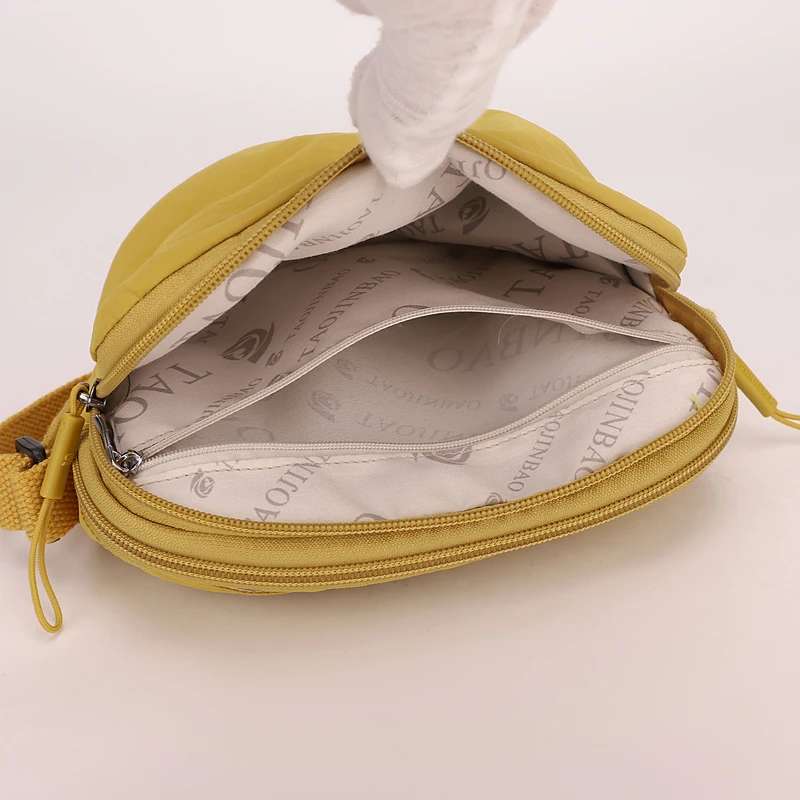 2026 Damen Leichte Nylon-Umhängetasche Lässige Sport-Schultertasche Handtasche mit Mehreren Fächern Reisetasche mit Handytasche – Detail 2