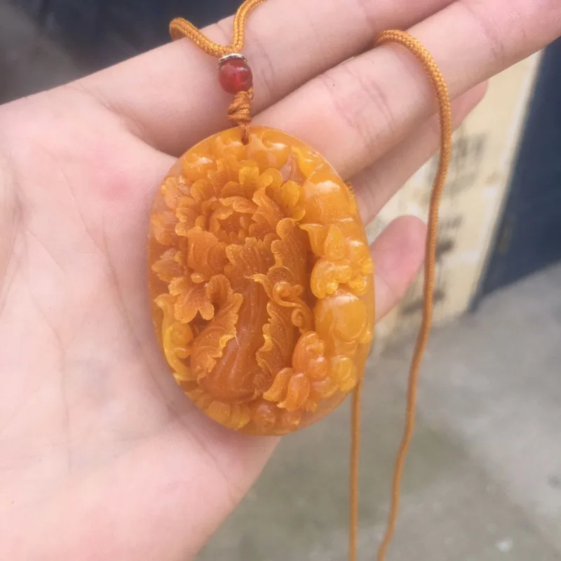 Natural Handmade Carved Yellow Dragon Jade Cabbage Pendant with Palace Style and Fashionable Charm