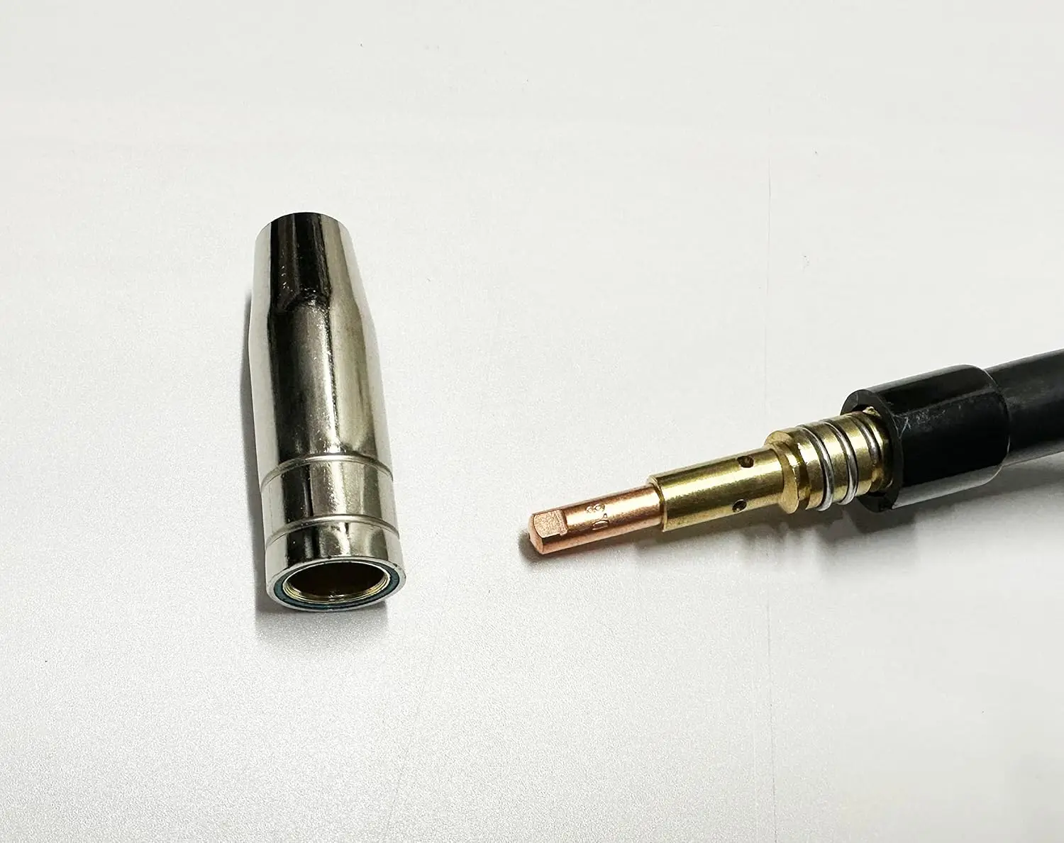 مسدس لحام Mig 180A يناسب التيتانيوم غير المحدود 200/170 / 140 لحام MP احترافي (15 قدم MIG GUN)