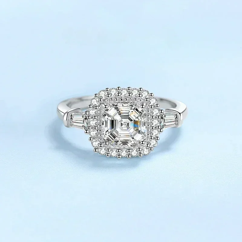 

Female VVS1 2 Carat Moissanite Diamond Asscher Cut Luxury Pretty Rings for Wedding, Designer Jewelry 18K White Gold Womens Ring