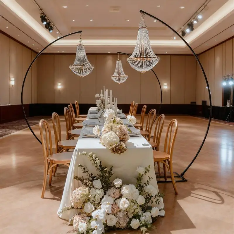 

Acrylic Chandelier With Iron Arch Set For Event Party Wedding Family Room Outdoor Stage Opening Dinner Decoration Props