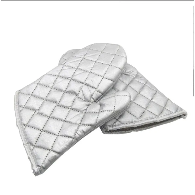 

2 pairsset hot Oven Mitts Baking Anti-Hot GlovesPad Oven Microwave Insulation Mat Christmas Decoration Baking Kitchen Tools Xmas