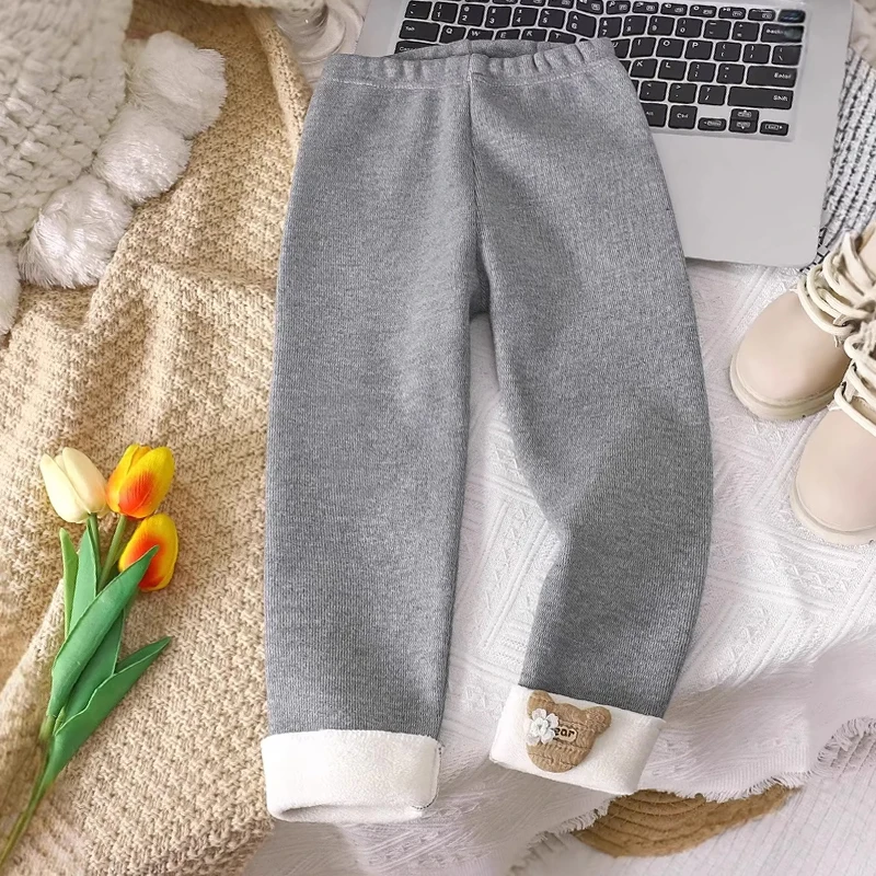 

Childrens Clothing, Girls Velvet Bottom Pants Autumn and Winter Styles Cute Thin Velvet Slim Fit Pants