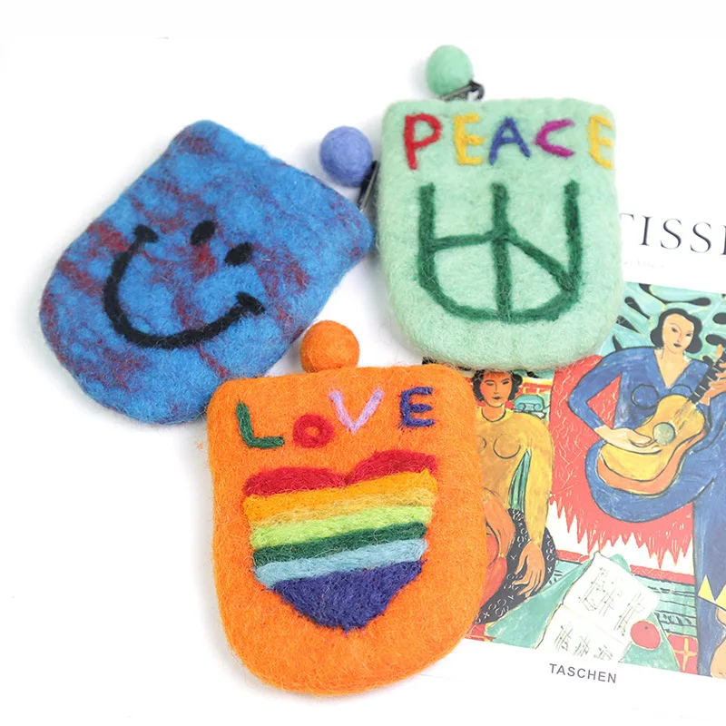 Felt Soft and Cute Mini Coin Purse Bus Card Holder Rainbow Retro Cute Smiley Face Coin Purse