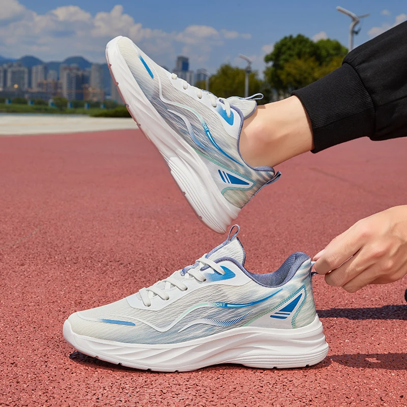 

Men's Spring Summer Breathable Spliced Mesh Soft-soled Anti-slip Laced Color-matched Versatile Large-sized Casual Sports Shoes