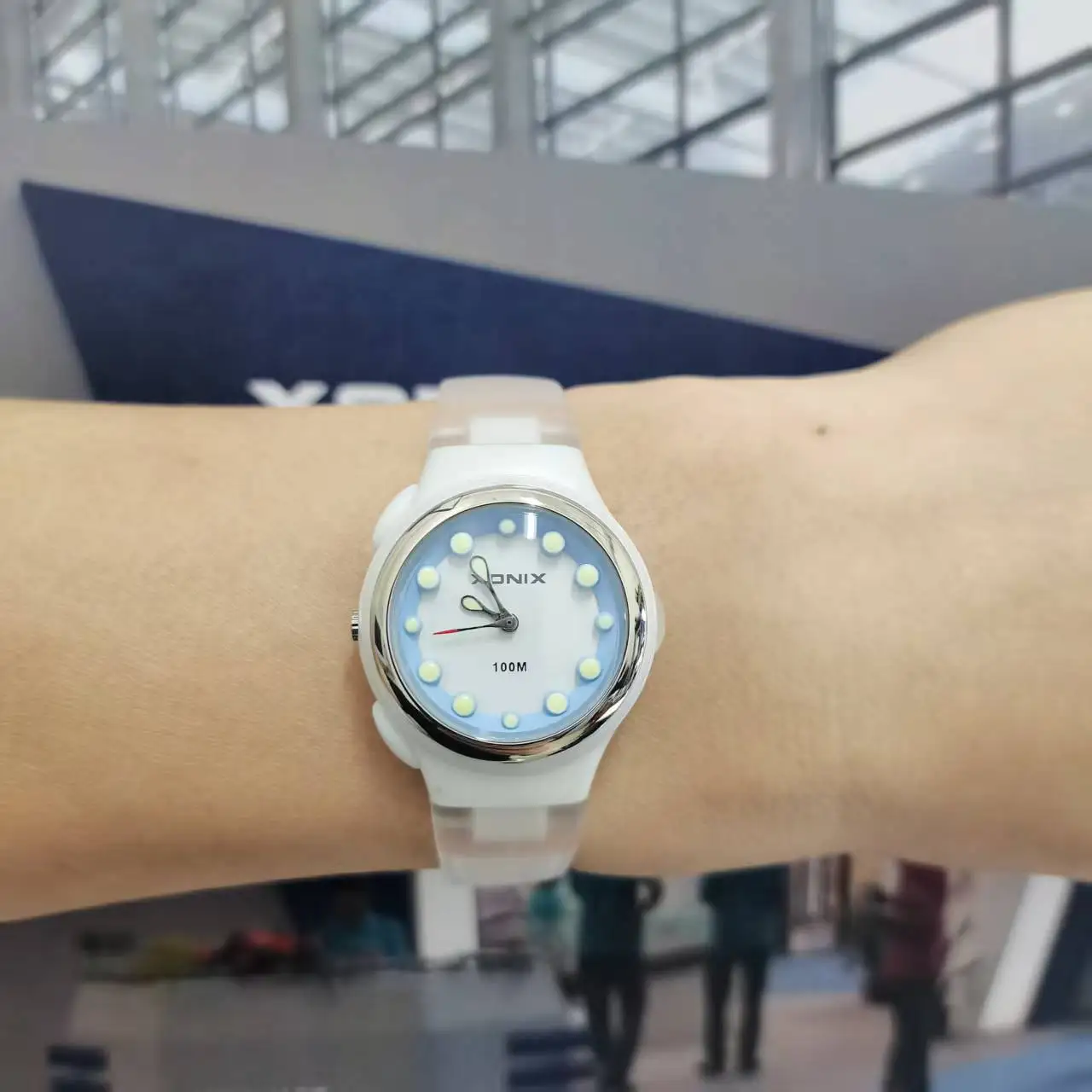 XONIX Watch Precision Fashion Simple Ins Wind Student Swimming Waterproof Quartz Luminous Light Girl Pointer Watch TH