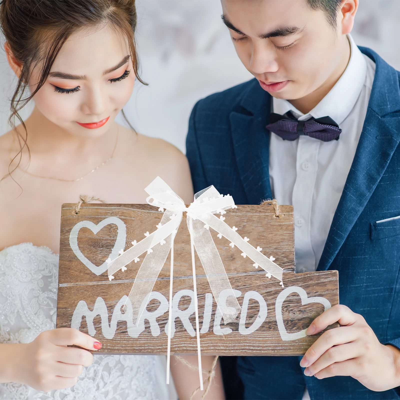 

20Pcs Elegant Small Bows for Wedding Party Decor Craft Bows for Gift Wrapping Bow Decorations Reusable Ribbon Accents