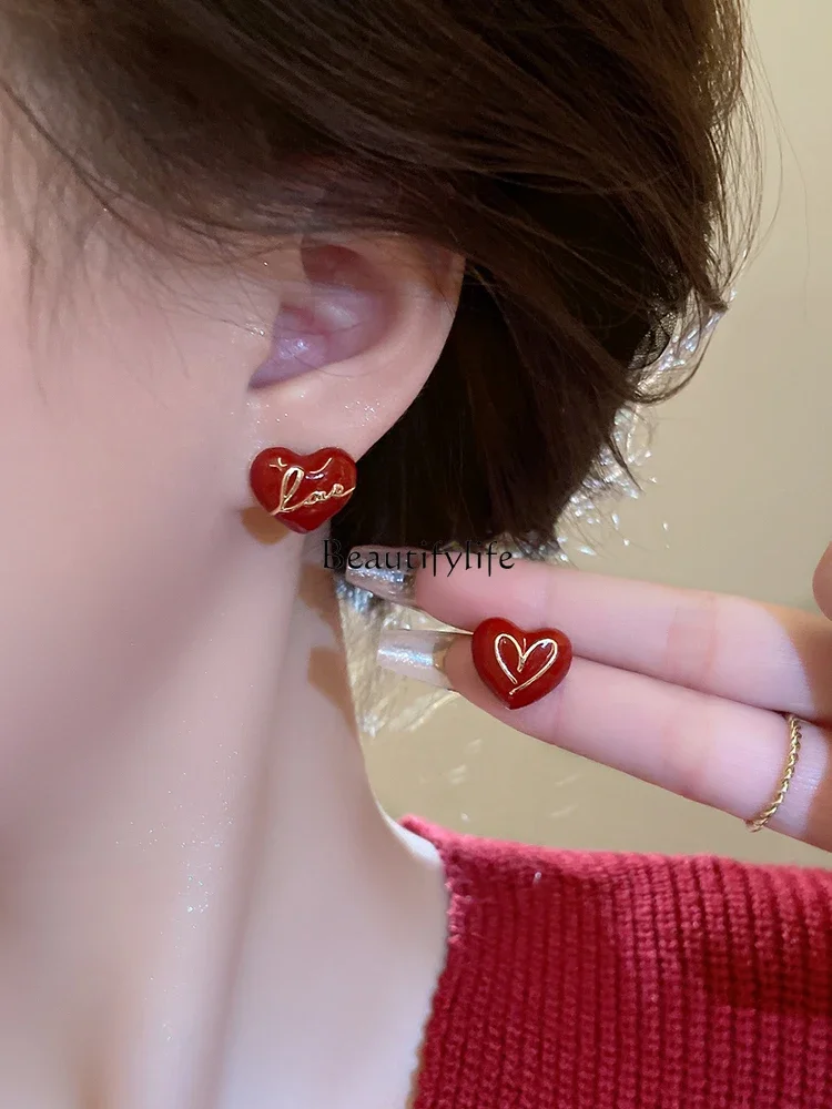 Red Love Enamel Earrings Light Luxury Minority Simple Commute All-Matching Graceful Fashion High-End Sense