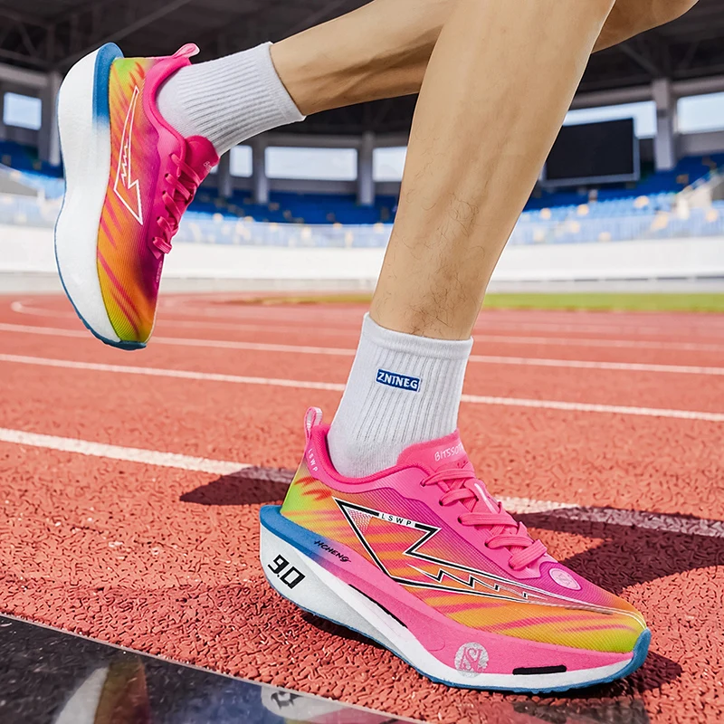 Lässige Sportschuhe, ultraleichte und atmungsaktive Outdoor-Wanderschuhe und Trainingsschuhe für das Trailrunning, vielseitig und modisch für Paare, bequem für den täglichen Gebrauch, ideal für Urlaubsreisen. – Detail 10