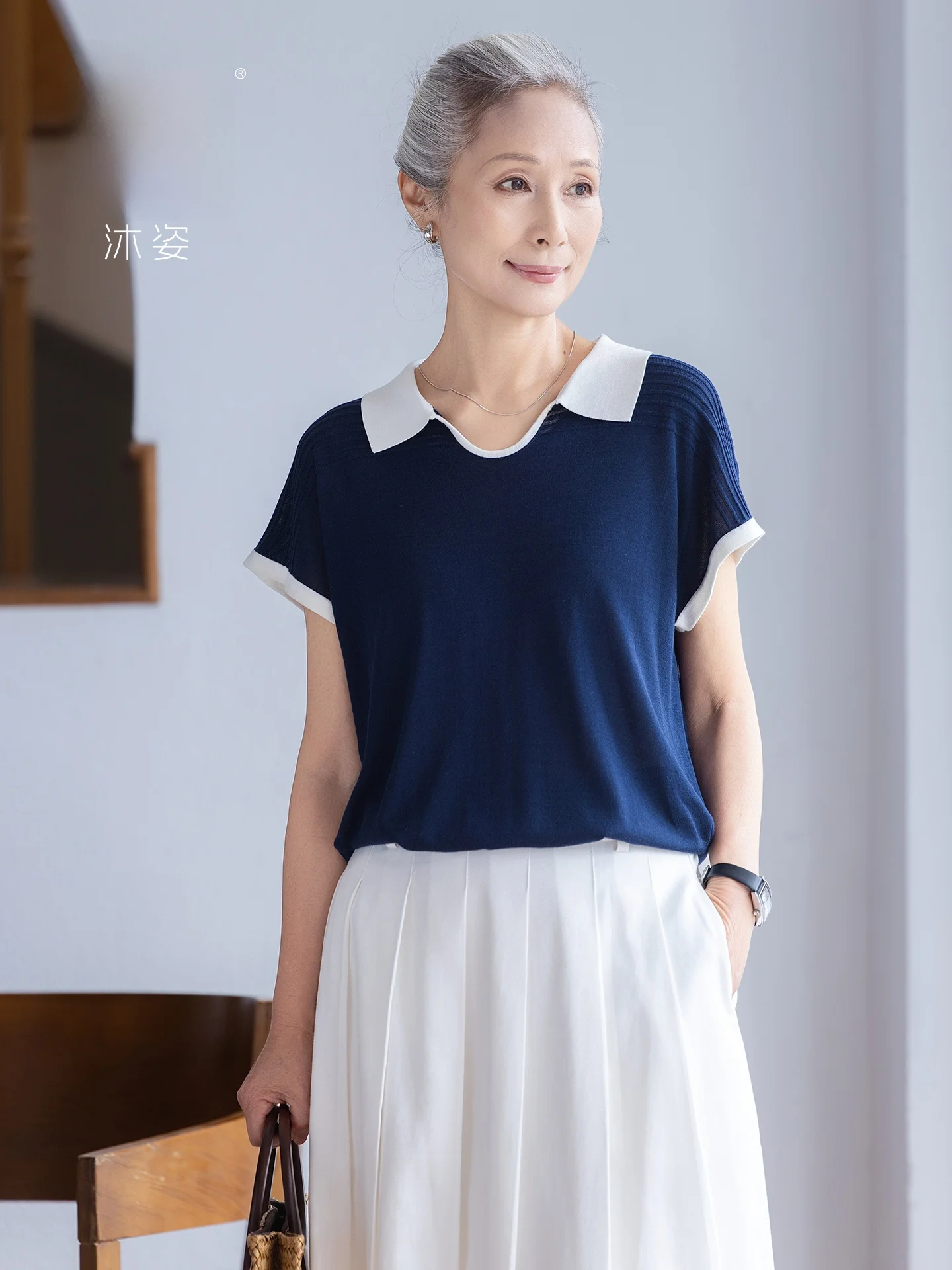 

Muzhi Silk Lyocell Knitted Short Sleeve T-Shirt for Middle-Aged And Elderly Women Summer Fashion Casual Loose Fit