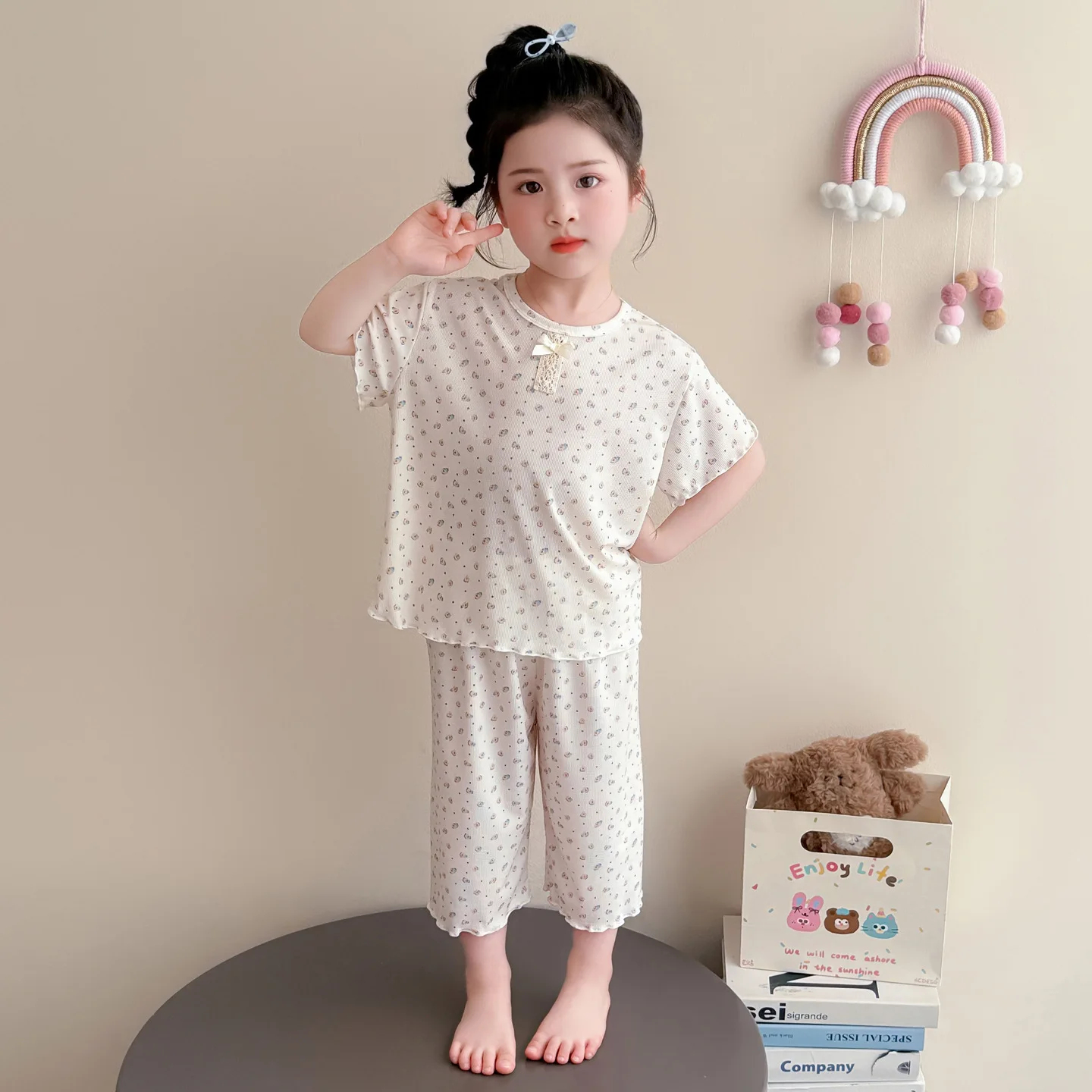 Girls Floral Pajama Set Summer 2026 New Style for Girls Babies Thin Home Clothes Childrens Summer Air Conditioned Clothes