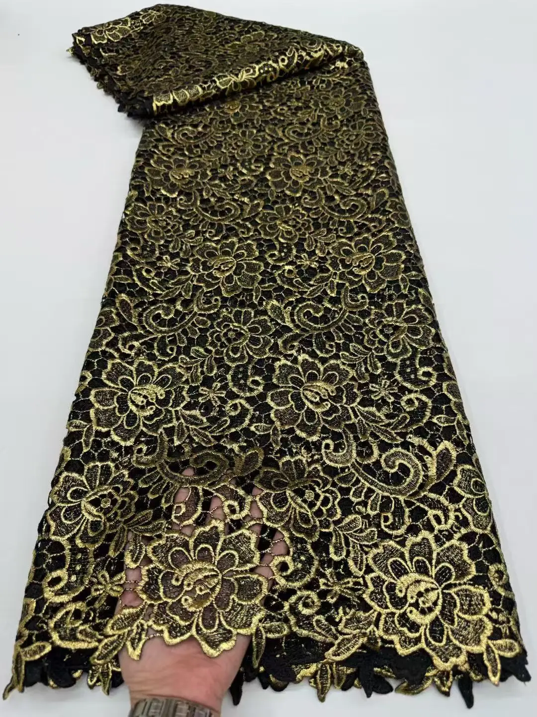 

Luxury African Cotton Cord Lace Fabric 2025 High Quality Nigerian Gilding Guipure Cord Lace Fabric Woman Wedding Sewing Material