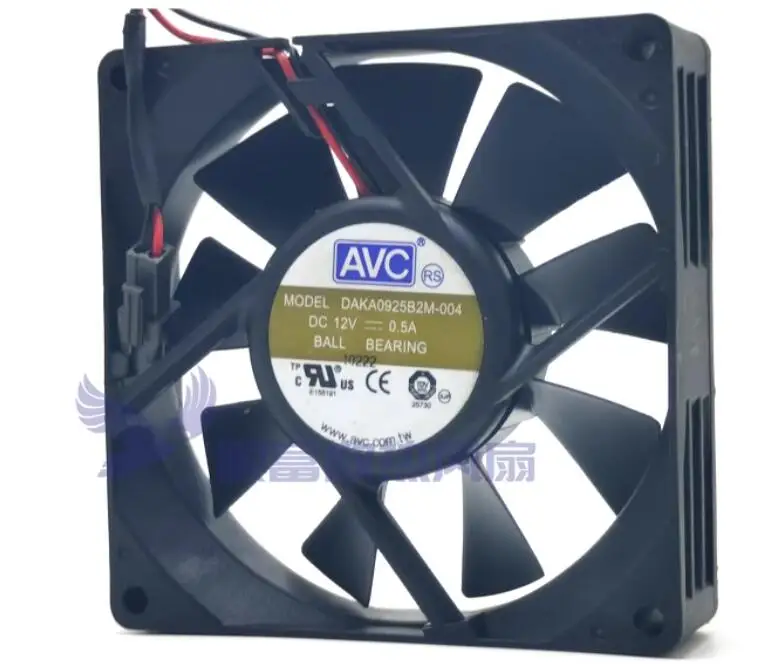 

AVC DAKA0925B2M-004 DC 12V 0.50A 90x90x25mm 3-Wire Server Cooling Fan