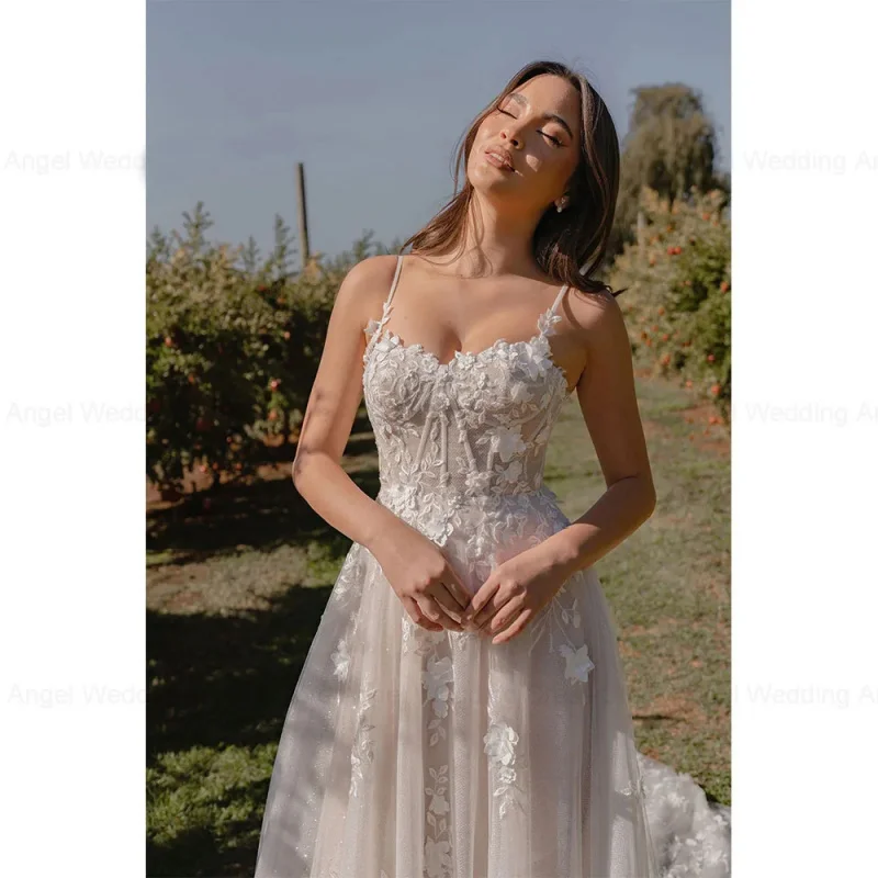 Elegant A Line Wedding Dresses Appliques Lace Spaghetti Strap Pleat Court Train Customised Vestido De Casamento