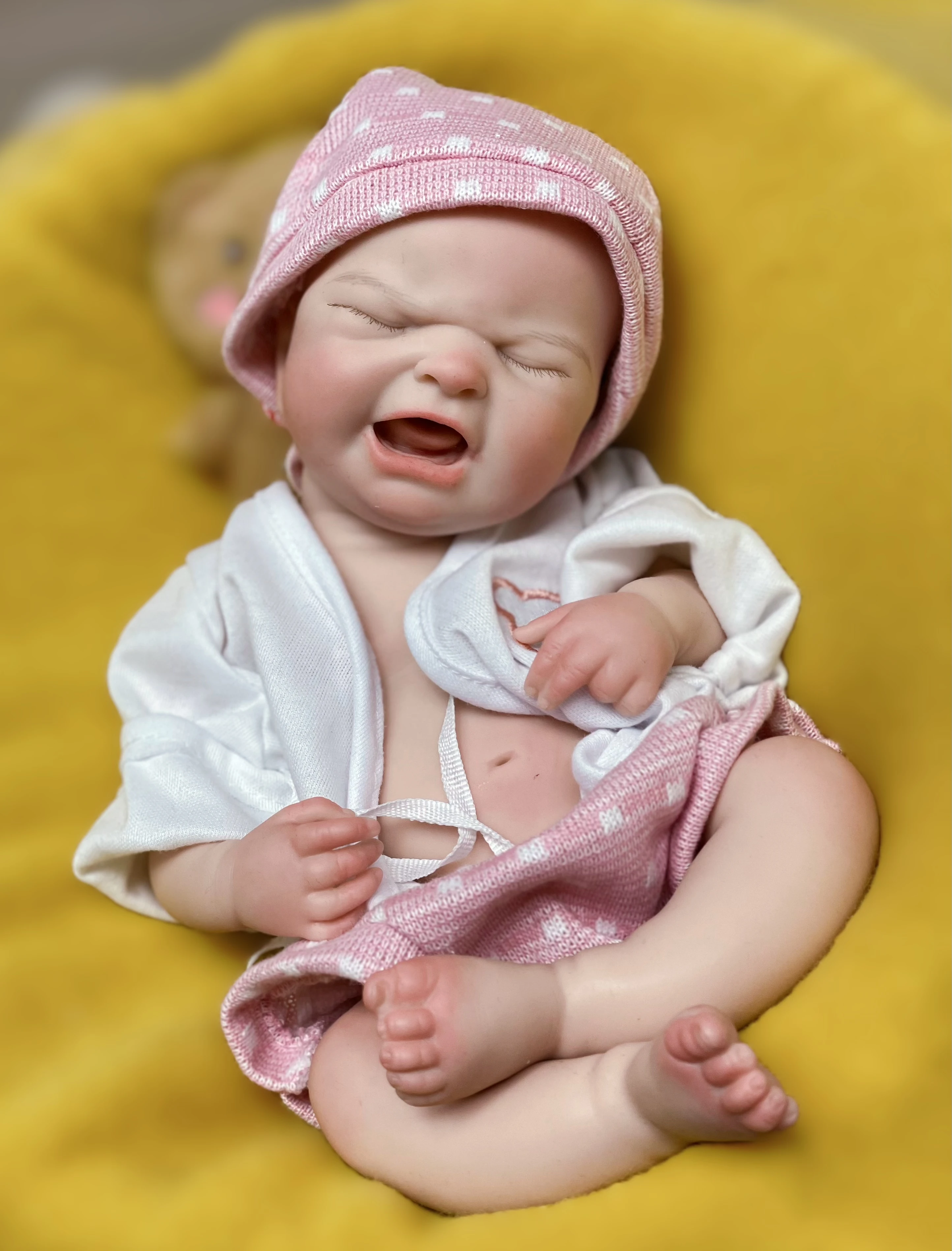 

13 Inch Crying Full Body Solid Silicone Girl Doll With Visible Veins Waterproof 3D Painted Skin Soft Touch Feeling bebe reborn