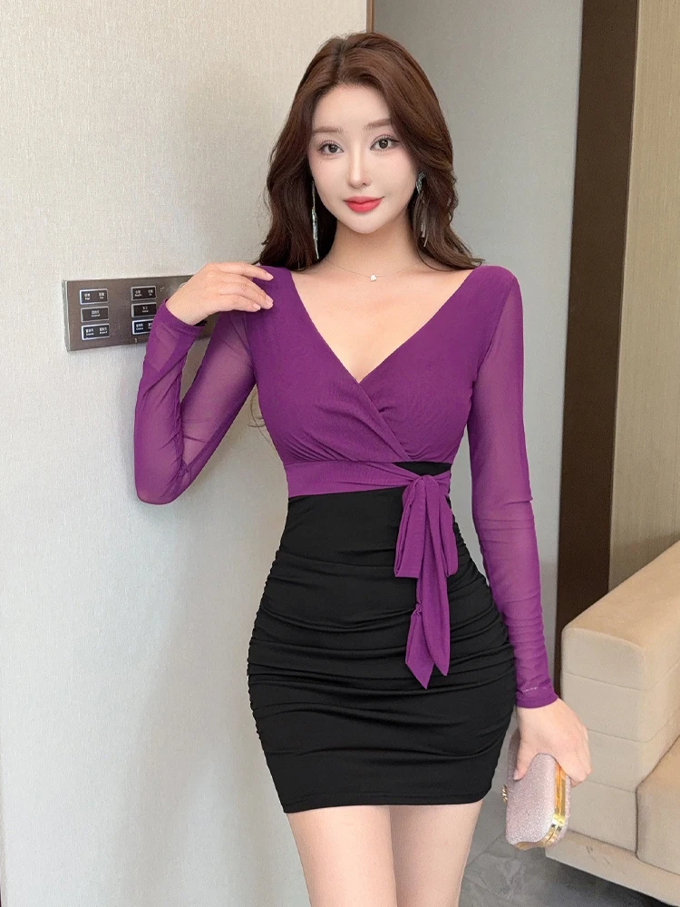 

Сексуальное платье с V-образным вырезом, цветными блоками, длинными рукавами, имитацией двух частей, короткой юбкой, утягивающей талией и прикрывающее ягодицы, для ночного клуба, для молодых женщин