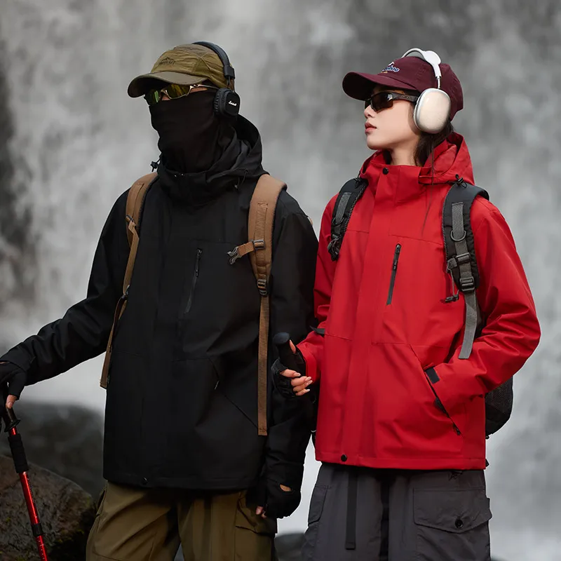 

Men's Outdoor Windproof Waterproof Hiking Jacket Hooded Climbing Suit Outdoor Men Bomber Camping Loose Thin Softshell Jacket