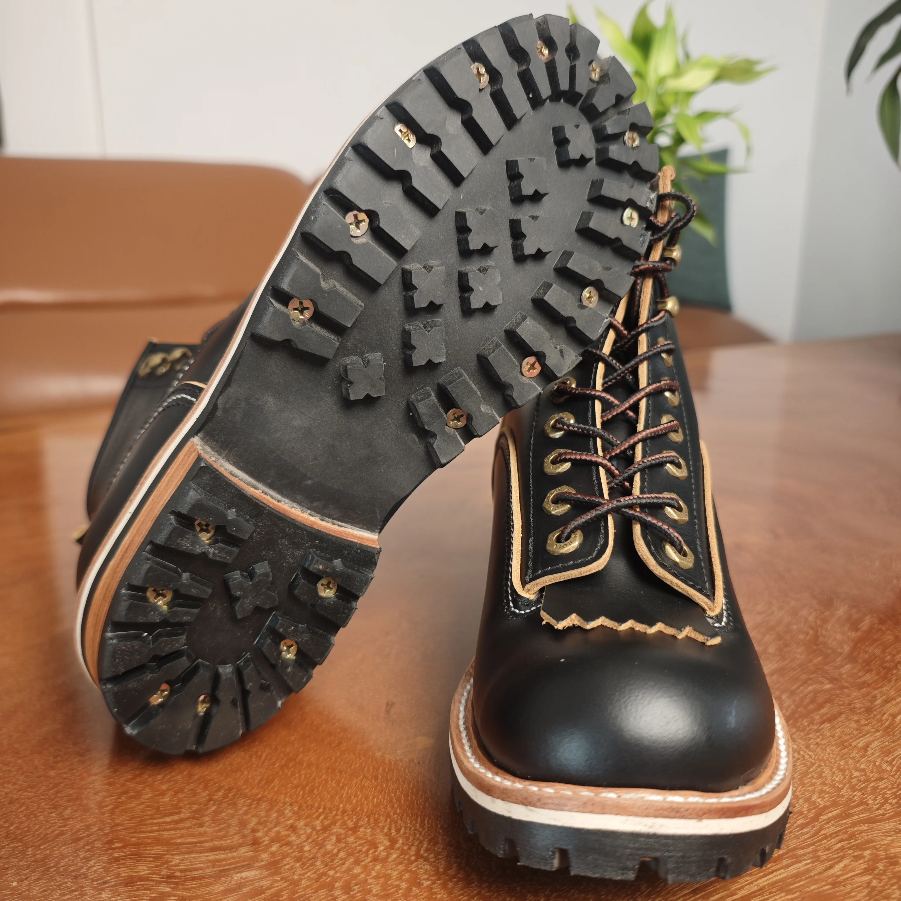 P0001 Work Boots for MenCombat Boots Street Style Outdoor  Vintage Non-Slip Thick Sole  Retro  Male Fashion