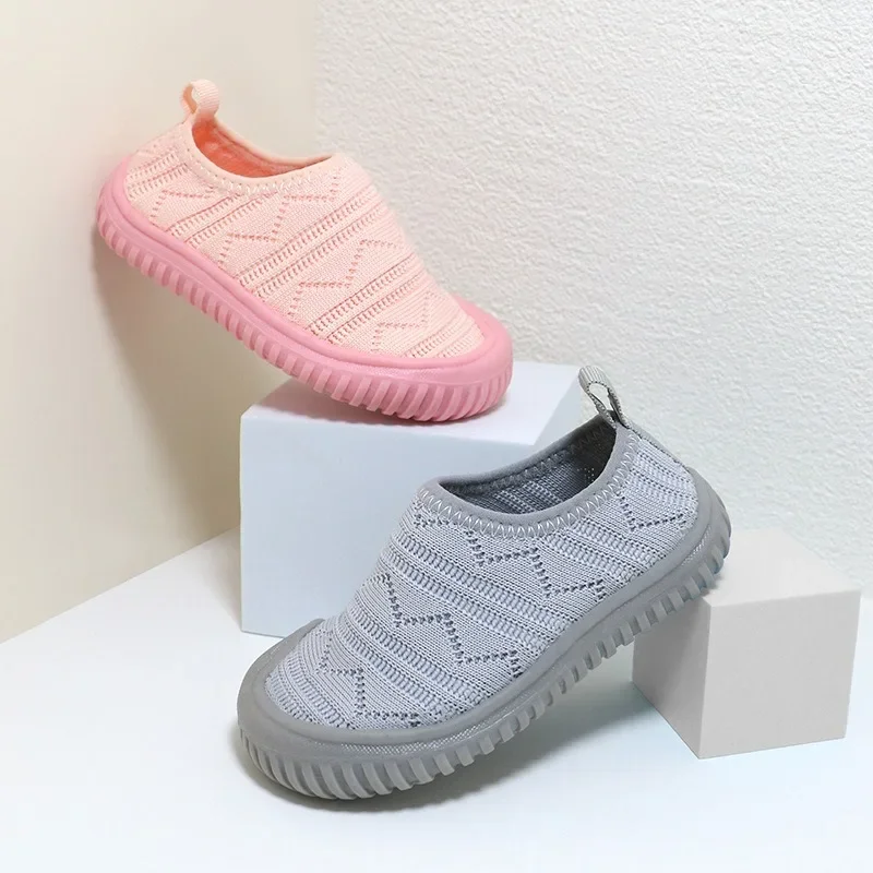 Girls Boys Casual Shoes Infant Toddler Shoes Kids Barefoot Sneakers Breathable Mesh Anti Slip Soft Sole Kindergarten Baby Shoes