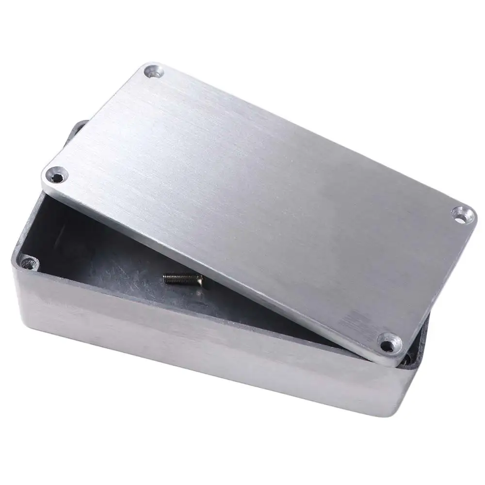 1590B Effects Pedal Enclosure Aluminum Replacement Aluminum Stomp Box Guitar Sell with Screws Guitar Effect Cases