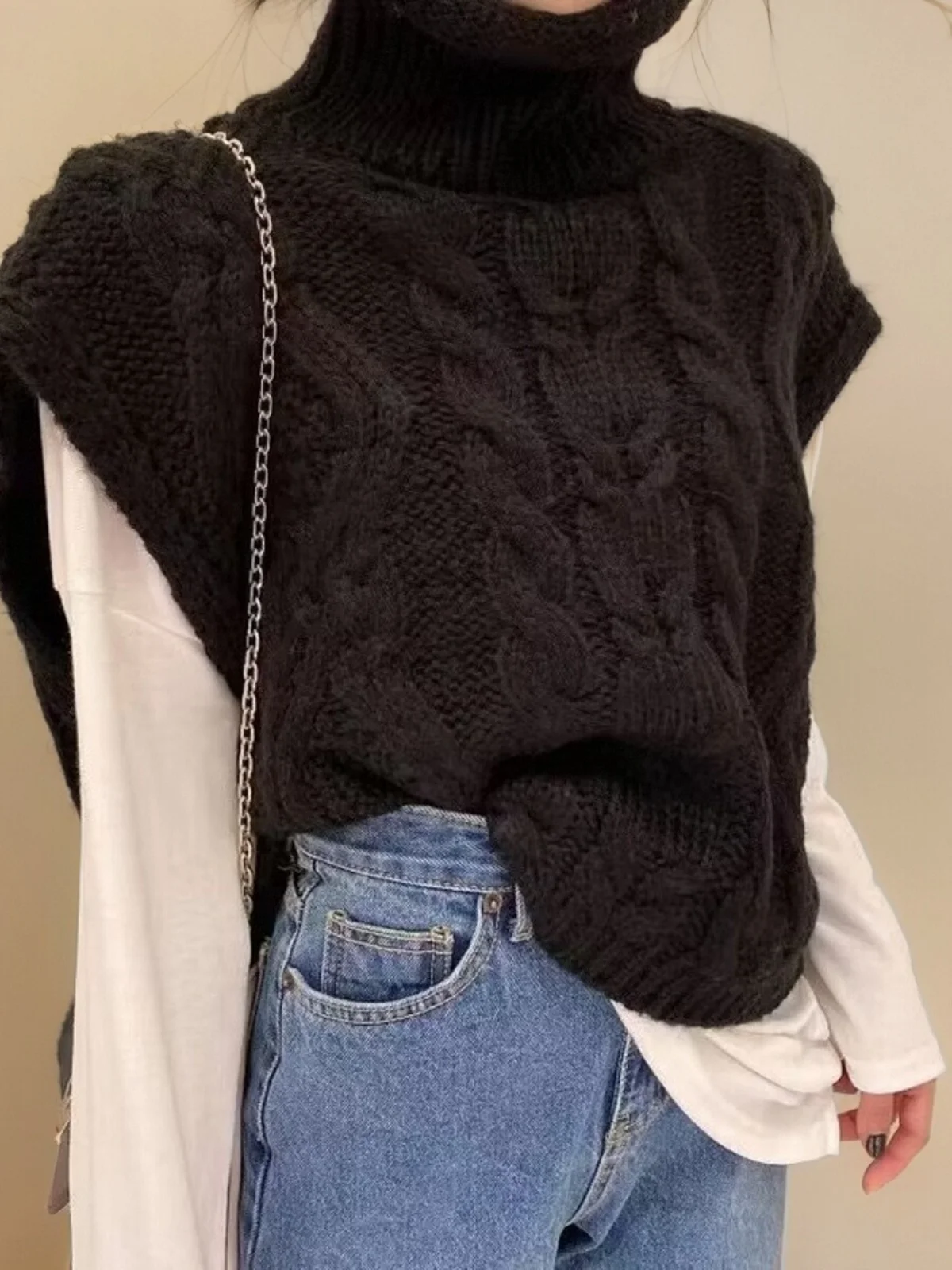 Colete de Tricô F de Gola Alta, Novo Design de Inverno, Sensação de Moda, Camada Solta e Versátil, Sem Mangas