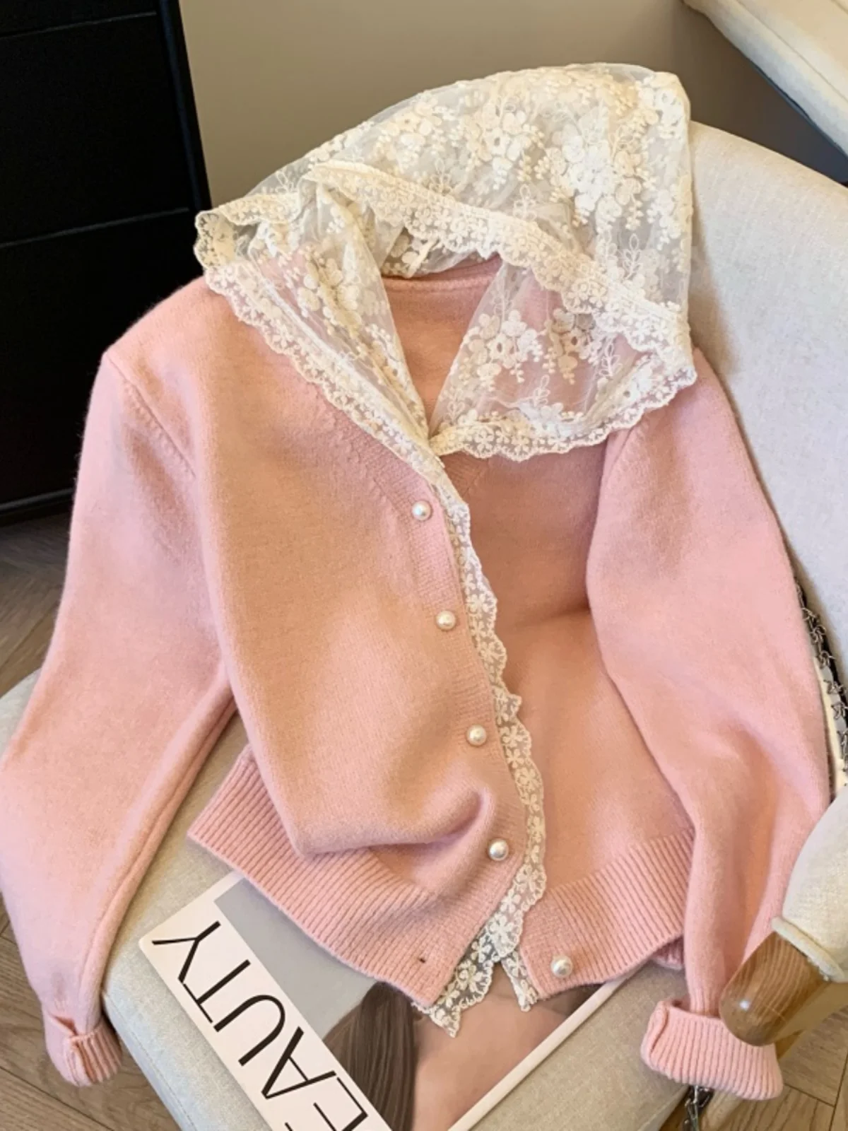 Niebieski koronkowy kardigan z kapturem dla kobiet Wiosna Jesień Wysoki luksusowy delikatny sweter z pojedynczymi piersiami Top