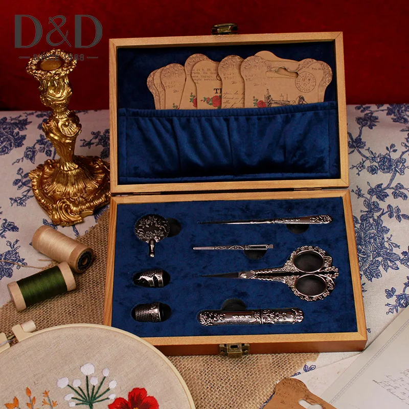 

Handicraft DIY Vintage Solid Wood Sewing Box Set Upscale Sewing Tools Storage Classical Travel Lady Scissors Needle Thread G54