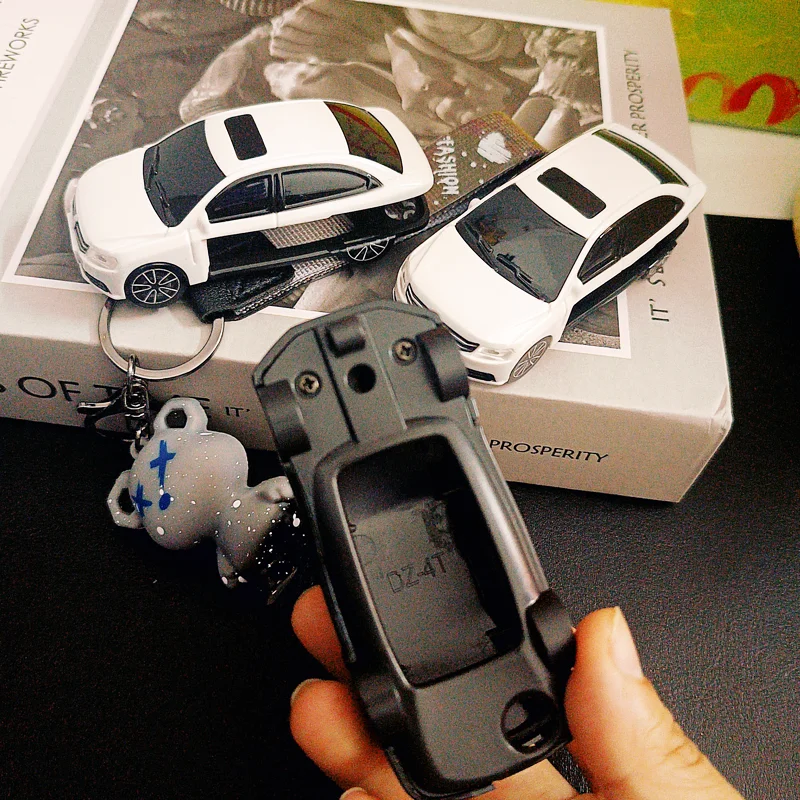 

Remote Key Case for Volkswagen VW Polo Golf Tiguan Beetle Caddy T5 Eos Skoda Octavia Seat Leon Altea Flip Folding Key Cover Fob