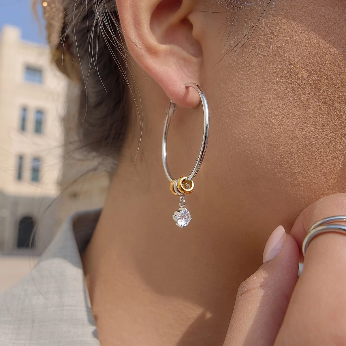 Stainless Steel Two-tone Larger Thin Circular Huggie Earrings Tiny White Zircon Gold&silver Color Punk Ear Hoop Jewelry Brincos