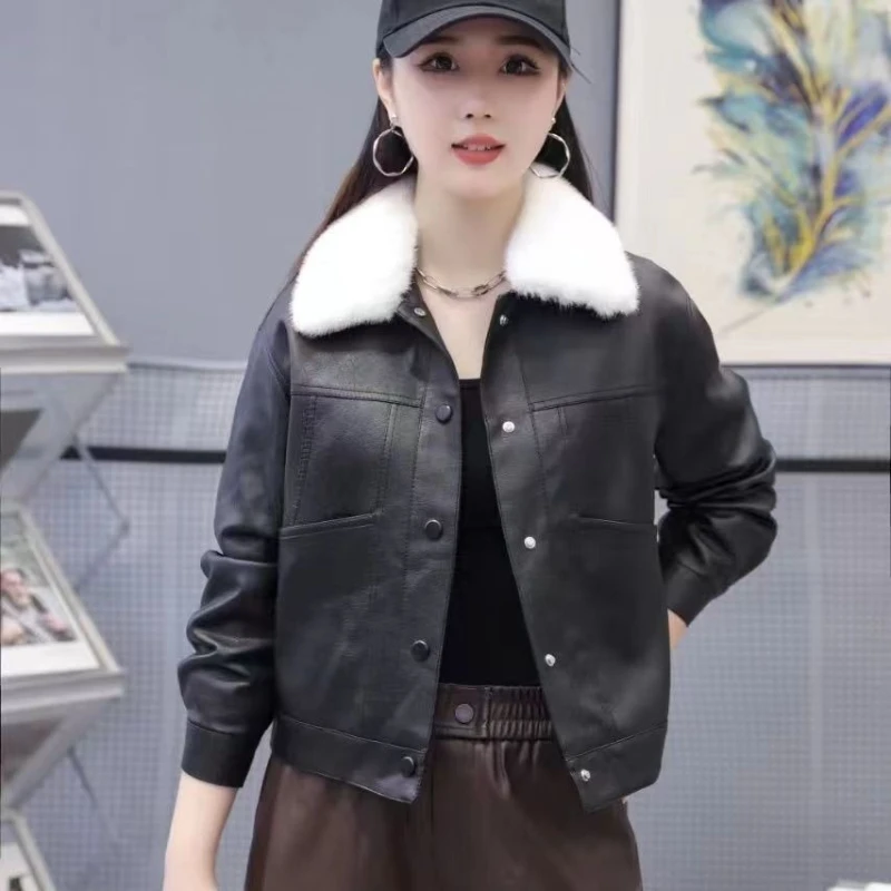 

​Winter Women's Leather Jacket Short Add Fluffy Thickened Warm Fashion Stylish Trendy Hot Sale​