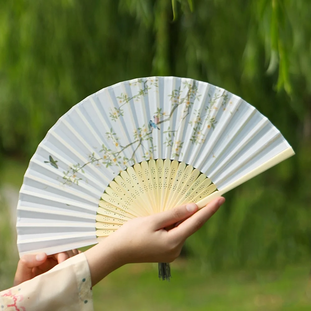 Bamboo Chinese Japanese Folding Fan Silk Vintage Style Folding Fan Tassel Elegent Female Fan Hand Fan Shank Classical Dance Fan